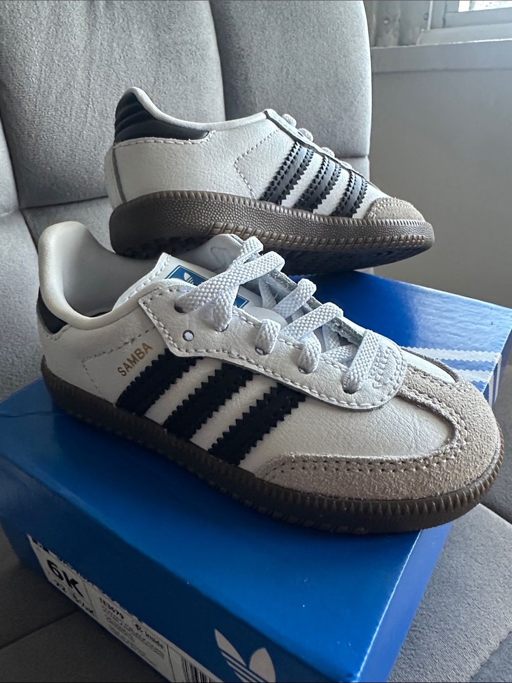 adidas Kids Samba Sneakers in White and Black with Gum Sole - Picture 4 of 13